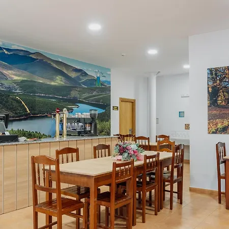 Hostel Vilarino & Restaurante Villarino de Conso